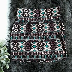 Geometric body con skirt